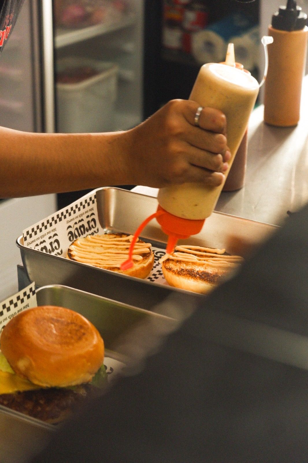 Crave saucing the bun